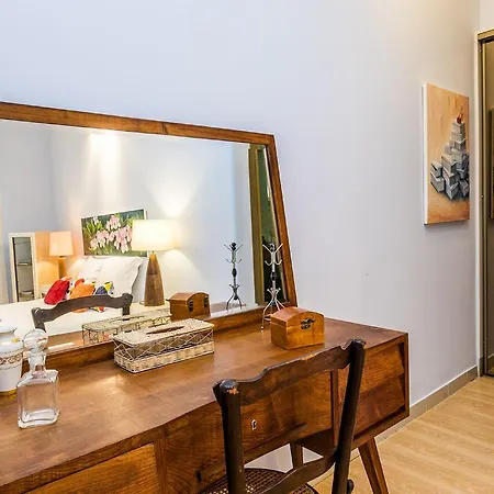 D. Rodrigo Apartment
