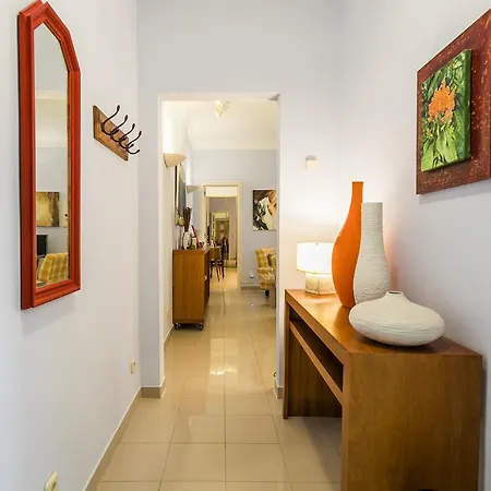 D. Rodrigo Apartment
