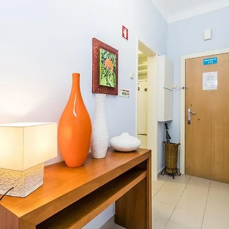 D. Rodrigo Apartment